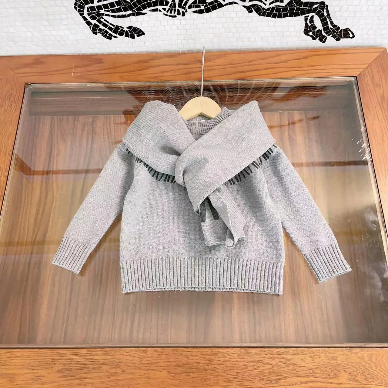 

Luxury Children's Clothing Boys Sweater 2022 Autumn Designer Kids Clothes Letter Wool Scarf Knitting Pullover Sets Girls Sweater