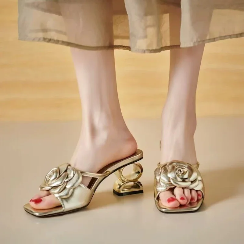 Женская обувь новинка 2024 летние модные цветы черное бежевое золотое платье