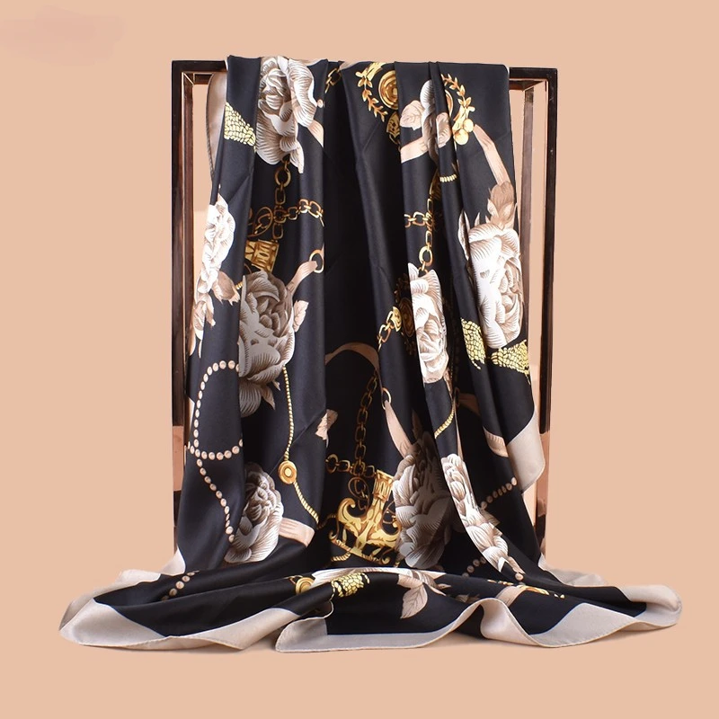 Шелковый шарф Heitou