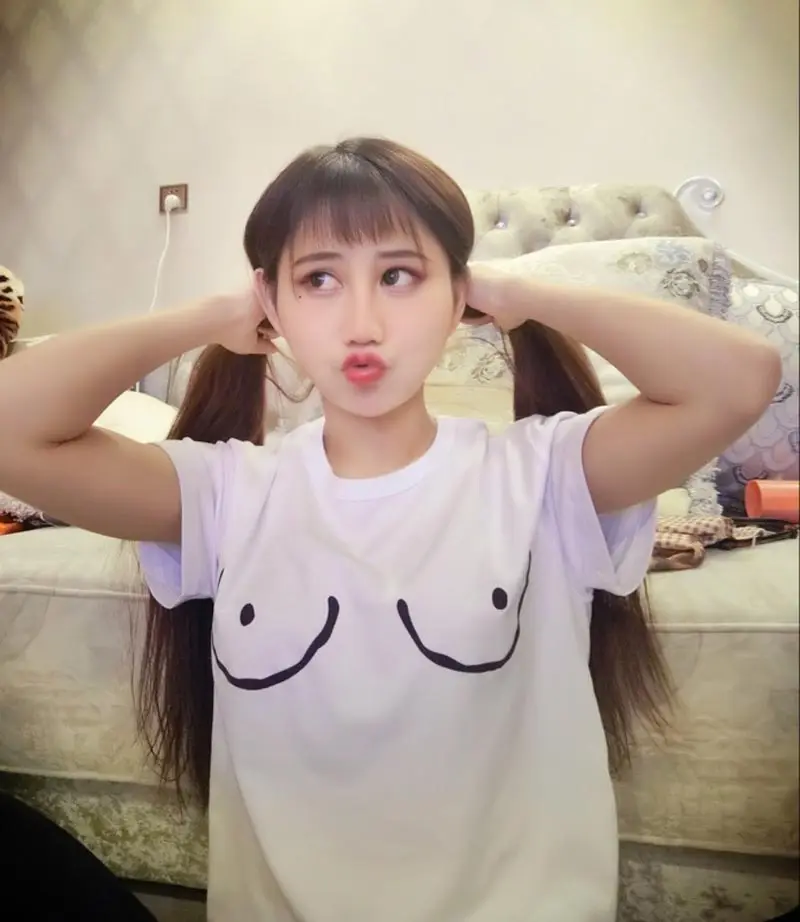 

2022new 2021 Summer new women's fresh thin sweatshirt leisure small bodysuit round neck tshirt