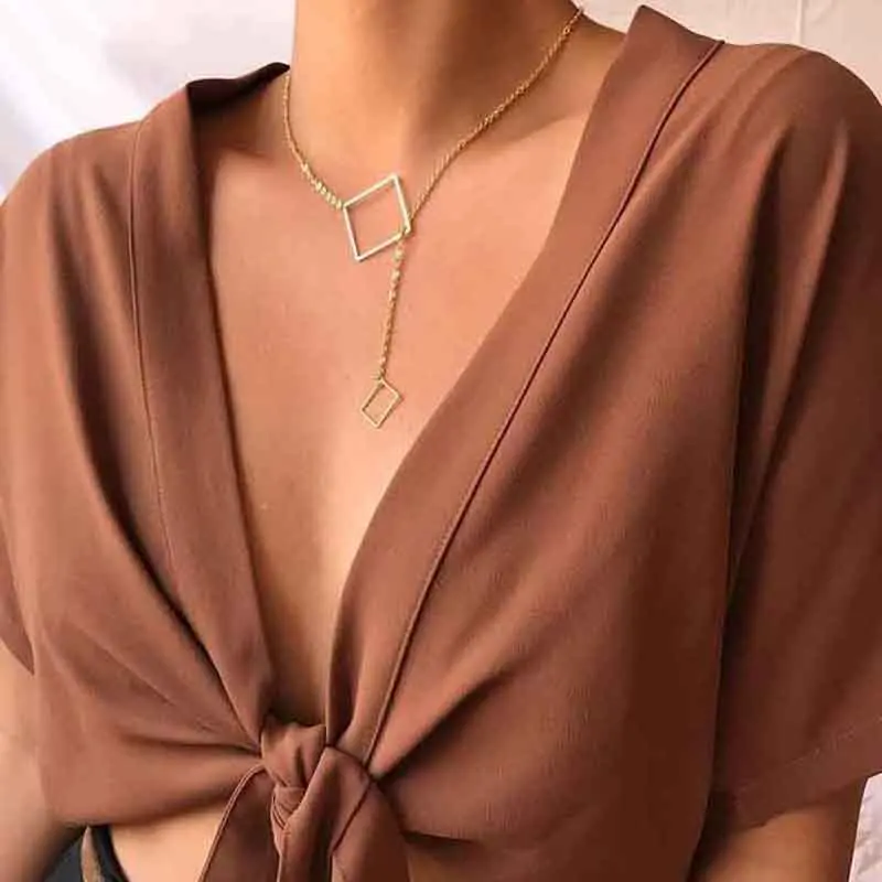 

Vintage Pearl Necklace For Women Fashion Coin Pendants Necklaces Simple 2023 New Portrait Pearl Chokers Jewelry Gift