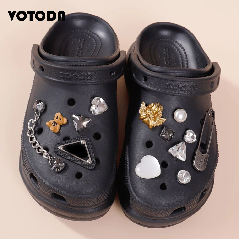 

Fashion Pin Charm Croc Shoe Accessories Angel Metal Chain Love Bear Rhinestones Charms Shoe Buckle Girl Gift Shoe Decoration