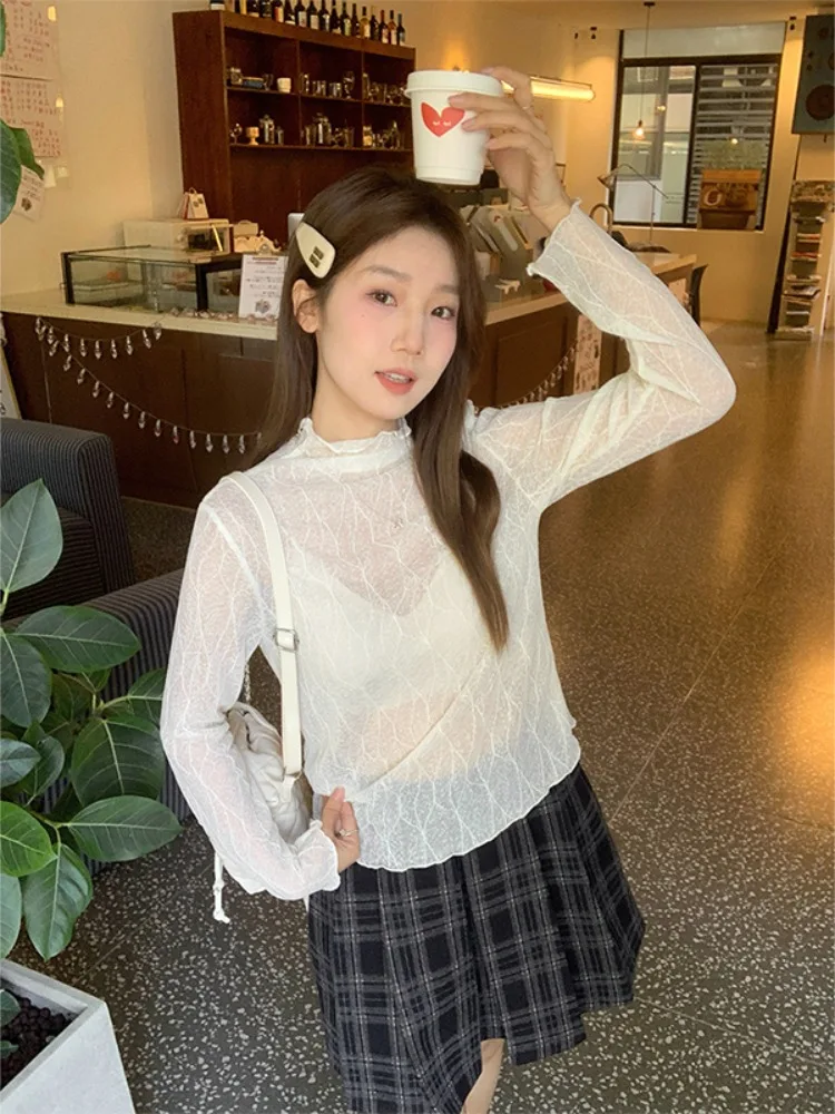 Женская рубашка с деревянными ушками и полувысоким воротником Design Sense Streamer