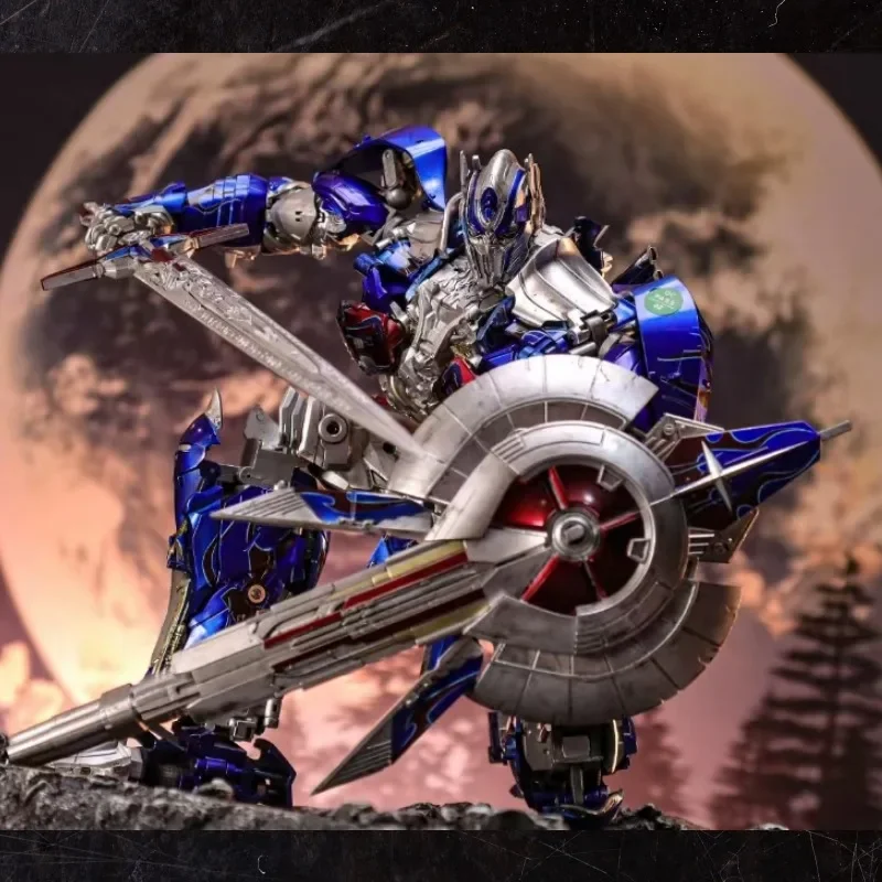 Фигурка-трансформер для автомобиля металлическая с рисунком