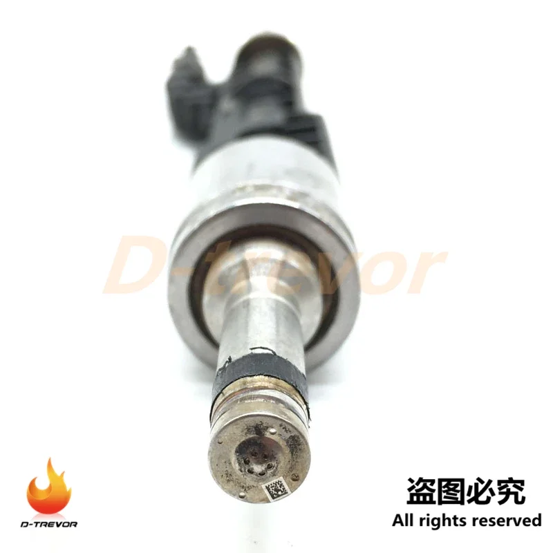 8 шт. OEM топливные форсунки 13647599876 0261500136 Для BM-W M5 M6 550i 650i 750i