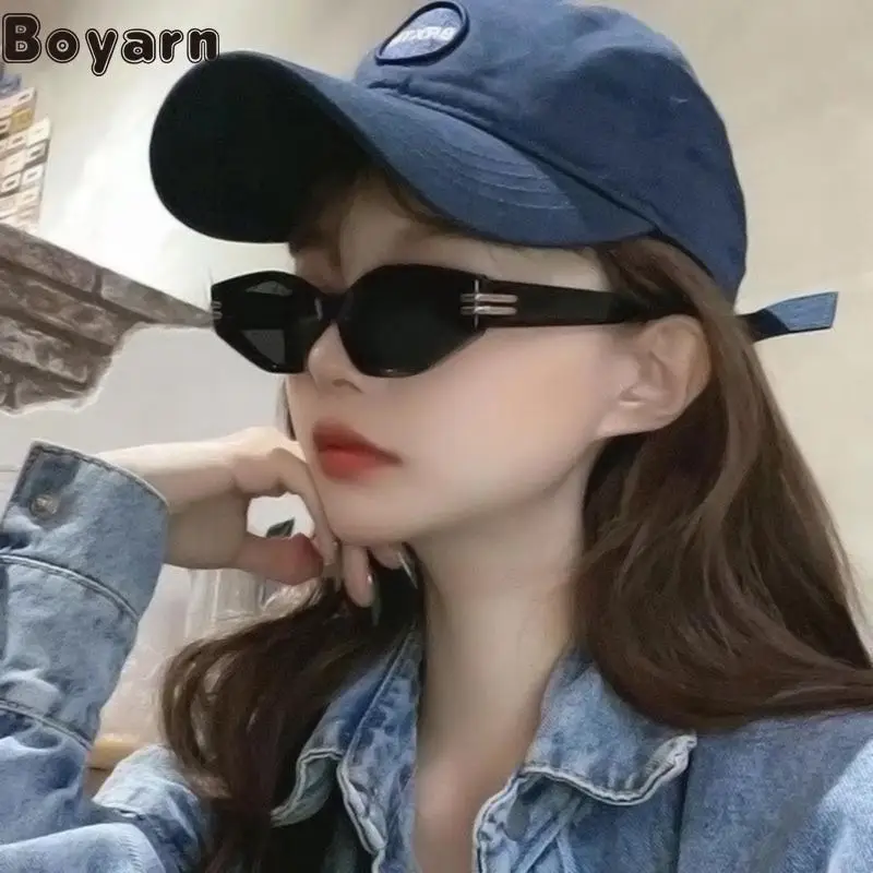 

Boyarn New Fashion Shades Same Sunglasses Polygon Small Frame Trend Sunglasses Gafas De Sol Matching Women's Glasses