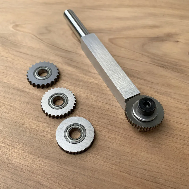 

Одноколесный инструмент для накатки Toohr Single Wheel knurling Tool