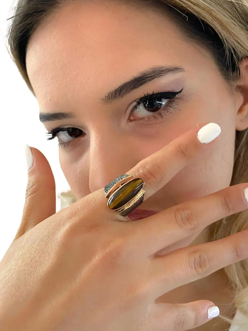

Tiger's Eye Stone Hand Production Shuttle Cut 925 Sterling Silver Ring