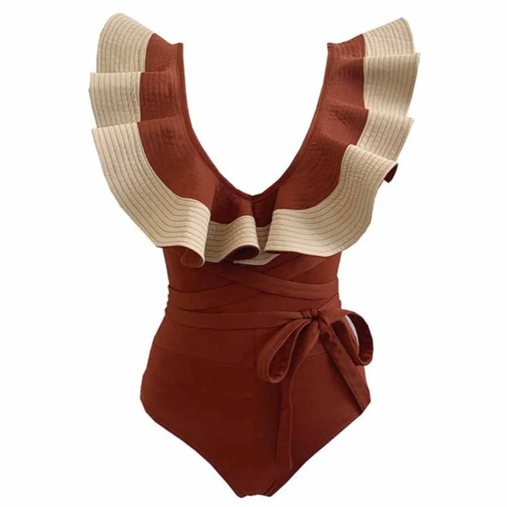 Рисунок 6 - Однотонная красная пляжная одежда с оборками 2023