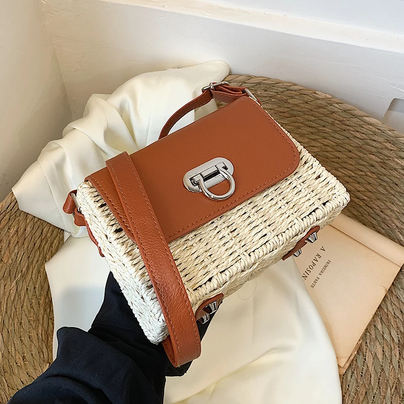 Summer Straw Bag For Women Woven Handmade Handbag   pearl Lady Tote Small square bag Vacation Beach Bag shoulder crossbody bag