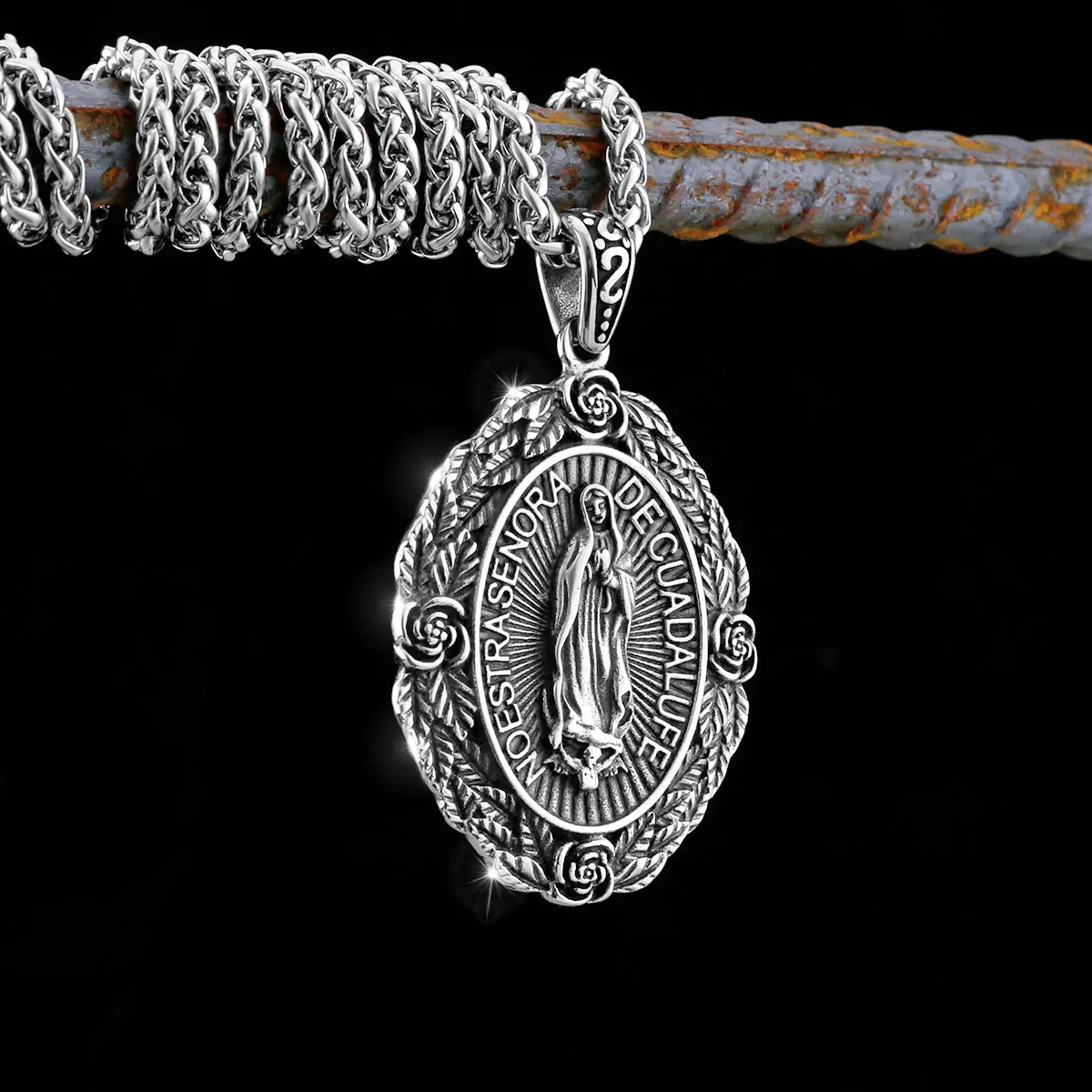 

New Creative Viking Necklace Religious Belief Nordic Men's Retro Stainless Steel Amulet Pendant Fashion Jewelry Accessories