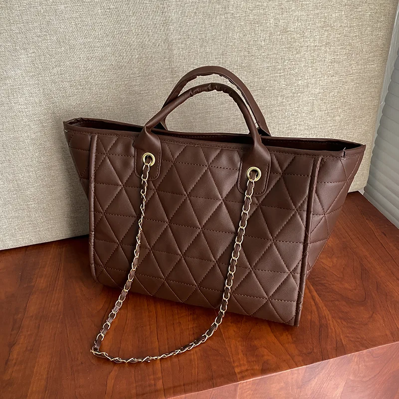 

Large Capacity Lingge Single Shoulder Women's Bag 2022 New Fashion Chain Handbag Leisure Trend Texture Messenger Bag
