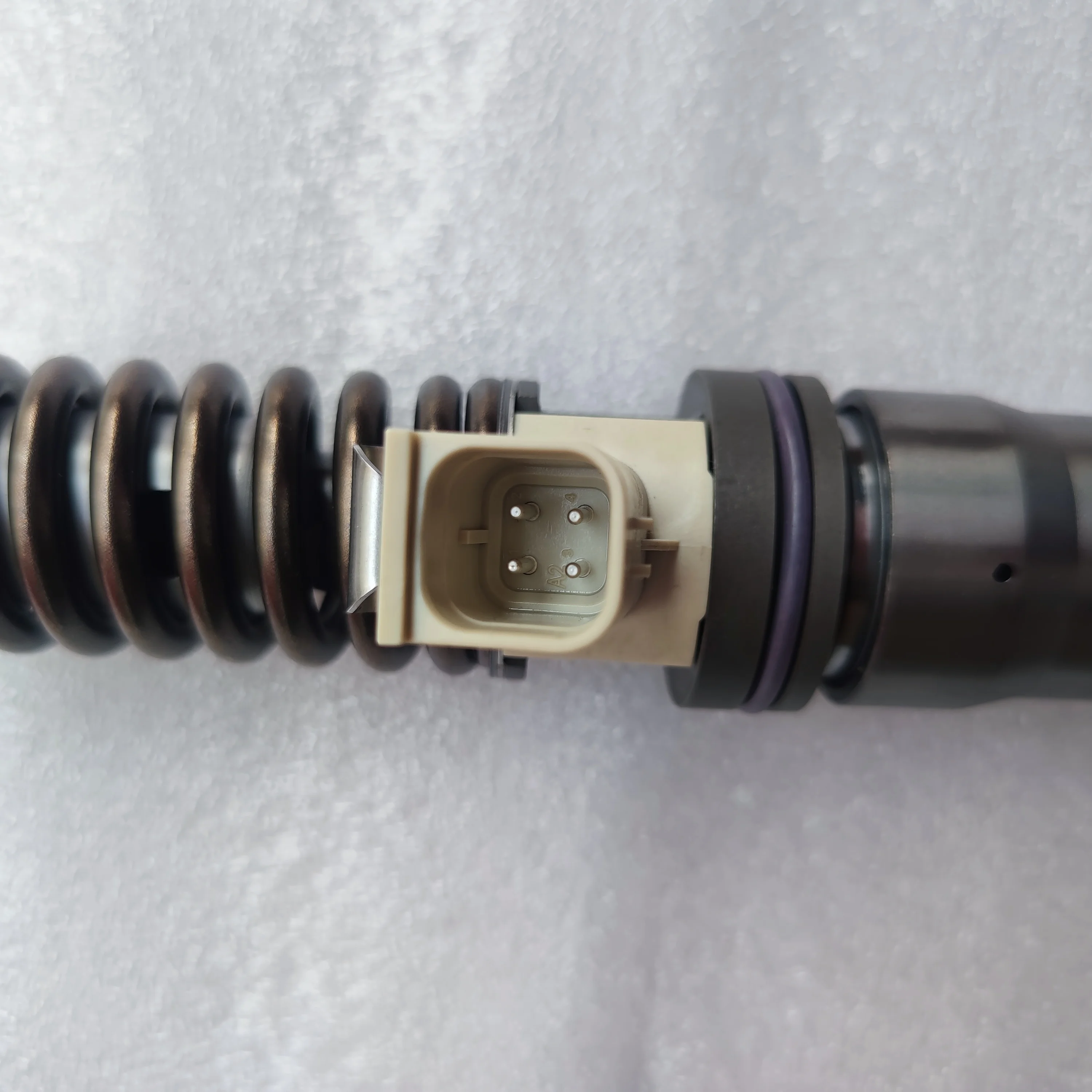 22027808 BEBE4L11001 Новая форсунка дизельного топлива для E3.5 MACK/VOL-VO TRUCK MD13 US13 85013612 85013611