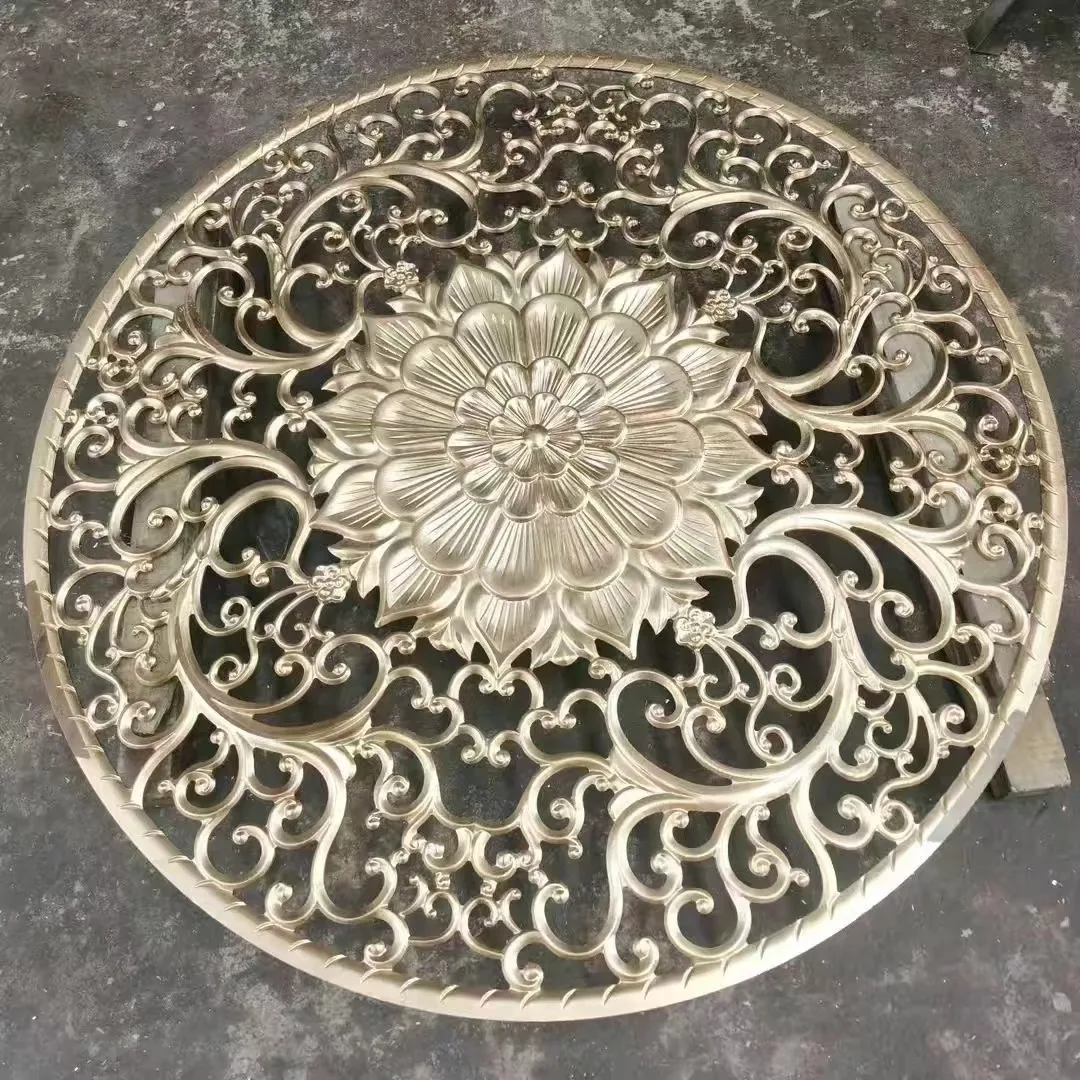 

Light luxury stainless steel screen partition 304 modern hotel hollow lattice new Chinese rockery porch carving customization