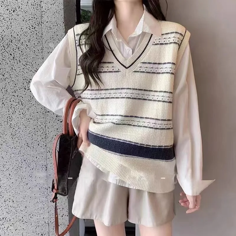 Gentle Dating Knit Vest Hong Kong Classic Striped Knit Vest Tide College Loose Thin Sweater Female Undershirt Pullover Shirt