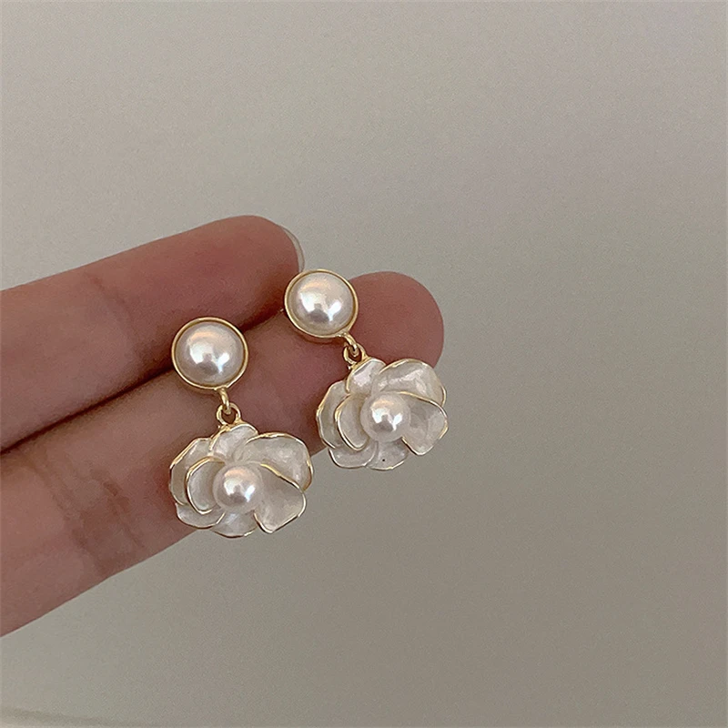 

Ailodo Romantic Flower Earrings For Women Elegant Party Wedding Imitation Pearl Earrings Korean Fashion Jewelry Girls Gift 2023