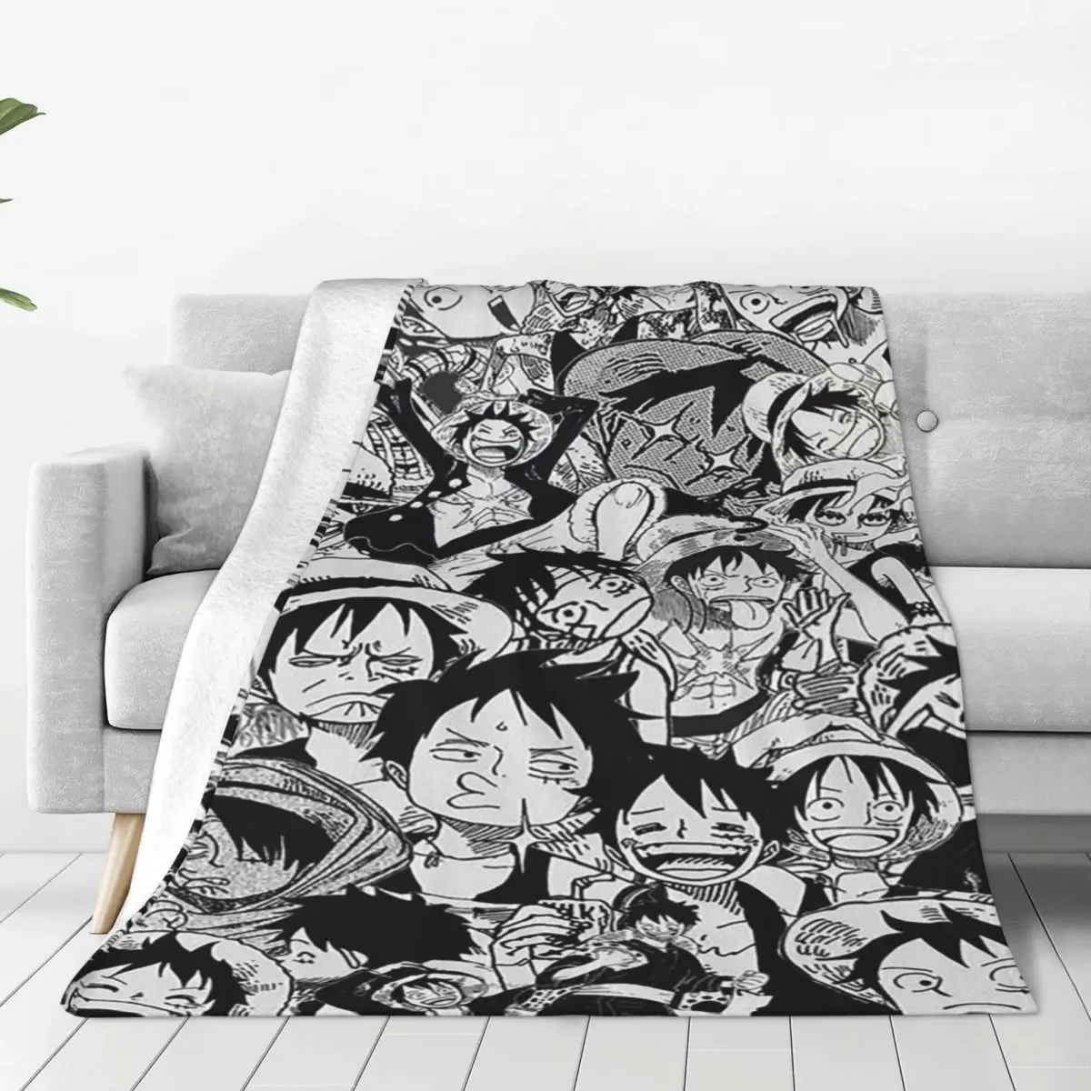 

Anime One Piece Luffy Plaid Blankets Sofa Cover Coral Fleece Plush Summer Cartoon Thin Throw Blanket for Bedding Office Quilt