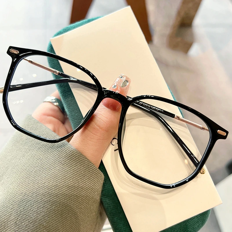 

Fashion Luxury Transparent Computer Glasses Frame Women Men Anti Blue Light Eyewear Brand Designer Optical Spectacle Eyeglasses