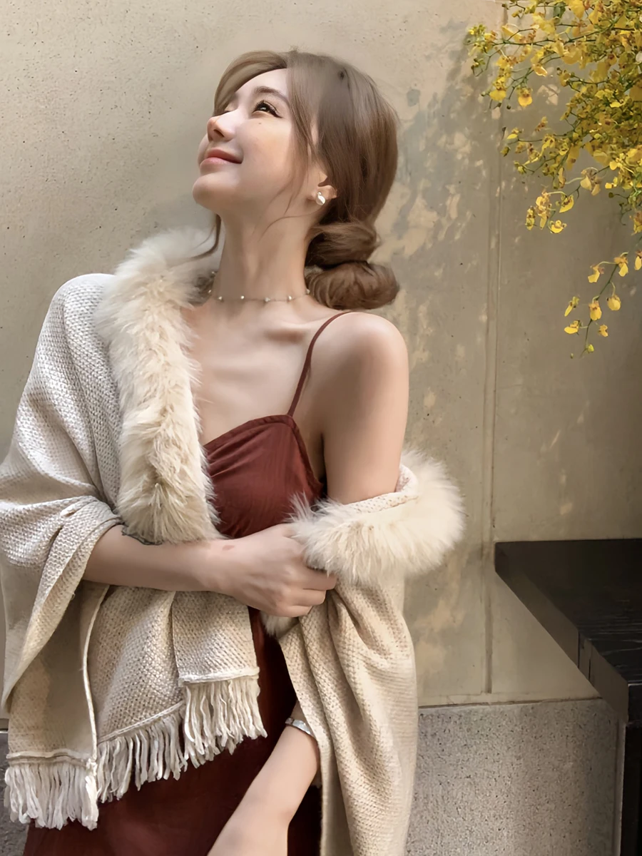 Фото REDDACHiC шаль с воротником из искусственного меха для женщин, накидка, элегантное пончо с кисточками и открытой передней частью, шарф, одеяло для путешествий, осенне-зимний трикотаж №2