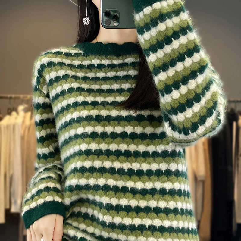 Рисунок 6 - Женский флисовый пуловер с круглым вырезом