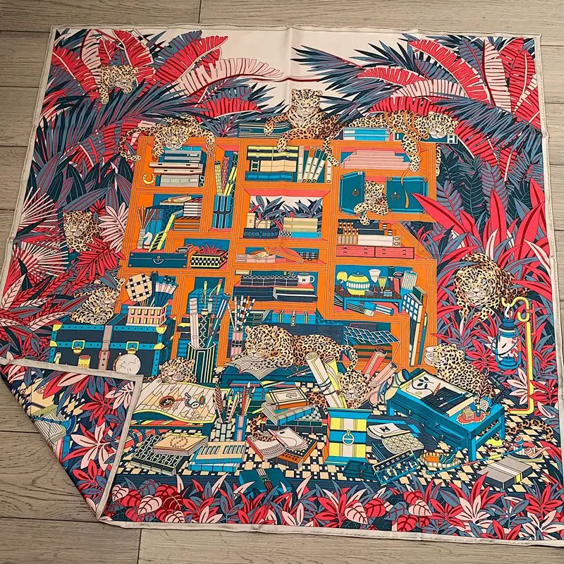 

Leopards Print 100% Silk Scarf Neckerchief 18mm Luxury Double-Sided Square Scarves Shawl Cape 35"