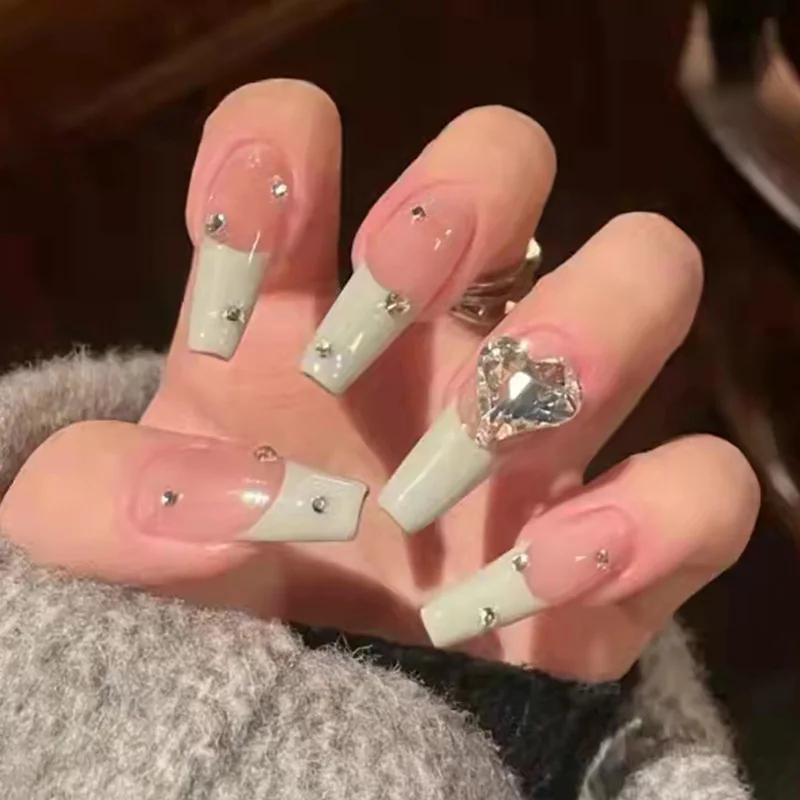 

24pcs/box Fake Nails Press on Reusable with Designs Set French Artificial Big Diamond False Tipsy Stick-on Nails Tips Art