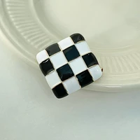 easya classic plaid ladies luxury jewelry apparel accessories black and white enamel brooch for girls exotic birthday gift