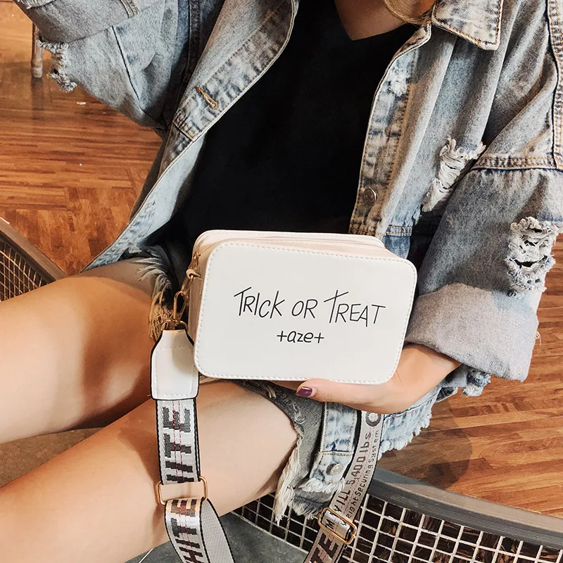 

Small Bag Women's 2022 New Fashion Crossbody Bag Broadband One Shoulder Messenger Bag Fashion Joker Mini Small Square Bag