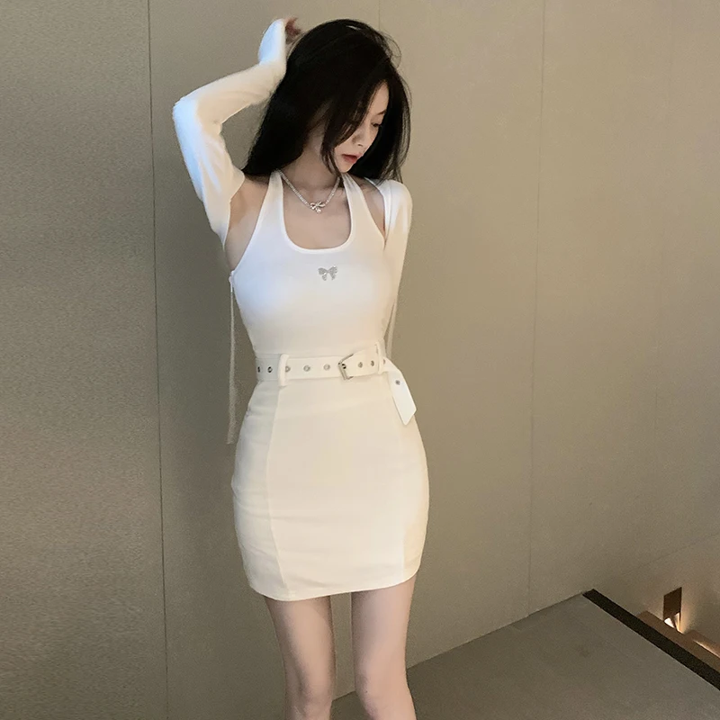 

2022Skirts women's straps suspenders dress women's mid-length summer new temperament waist bag hip skirt slanted collar slim fit