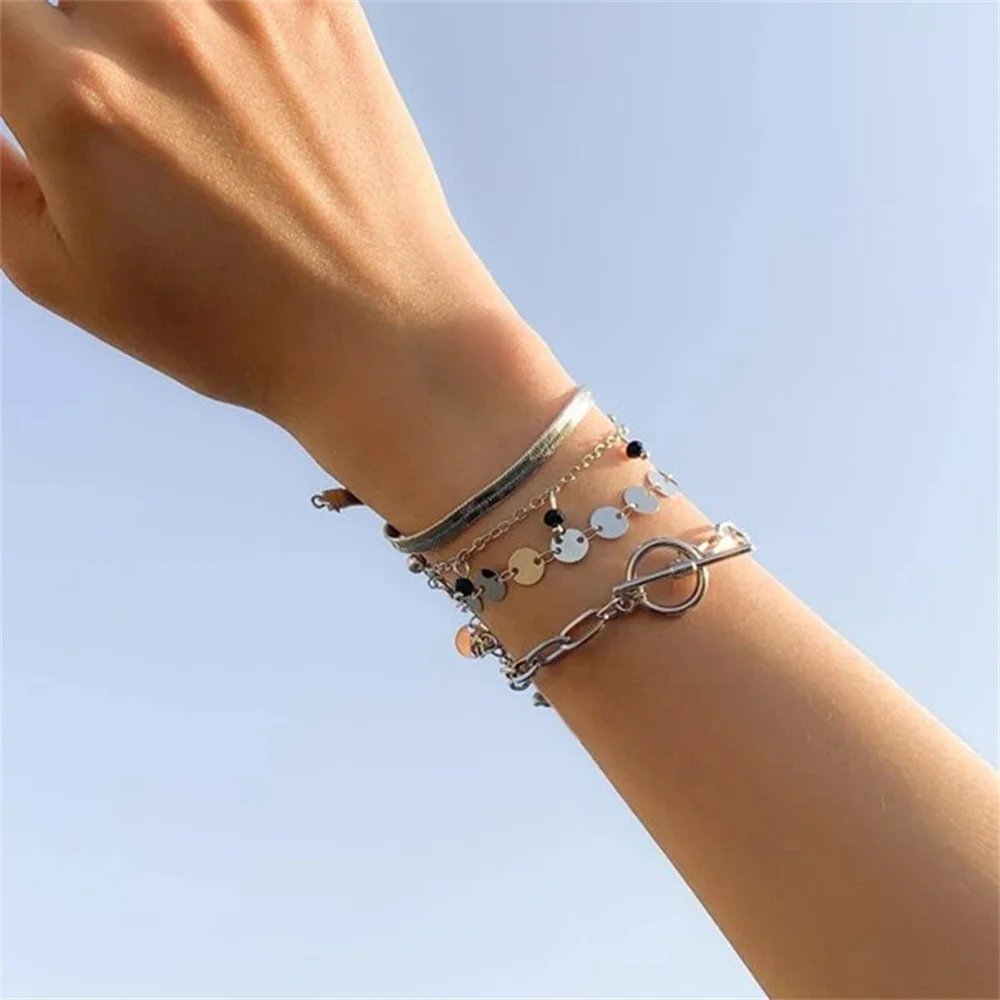 Винтажная золотистая плоская цепочка с подвеской из черного бусинного диска и геометрическим браслетом для женщин в стиле бохо, модный украшения подарок.