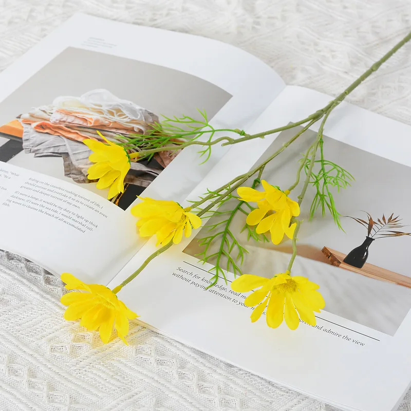 

Искусственные ромашки из шелка, 5 головок