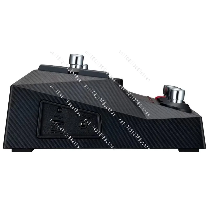 Фото Технология аудиоинтерфейса Zoom Multi-Layer IR Amp and Effects Emulator и 6 культовых моделей DI Zoom B2 Four №4