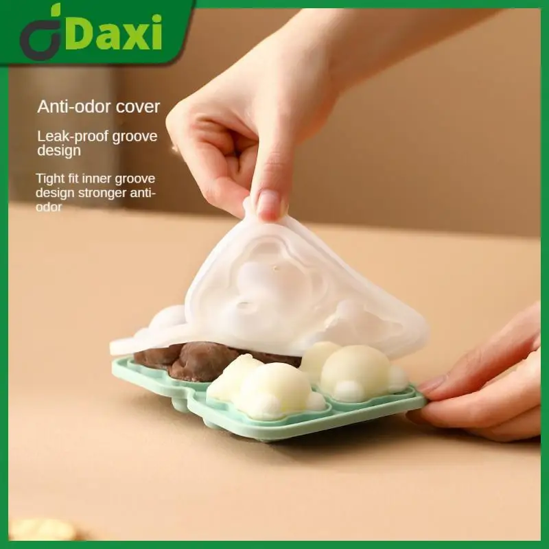 

Anti-channeling Smell Cover Ice Block Mold Cute Quick Demolding Self-made Mold Bear Creative Ice Lattice Box Silica Gel