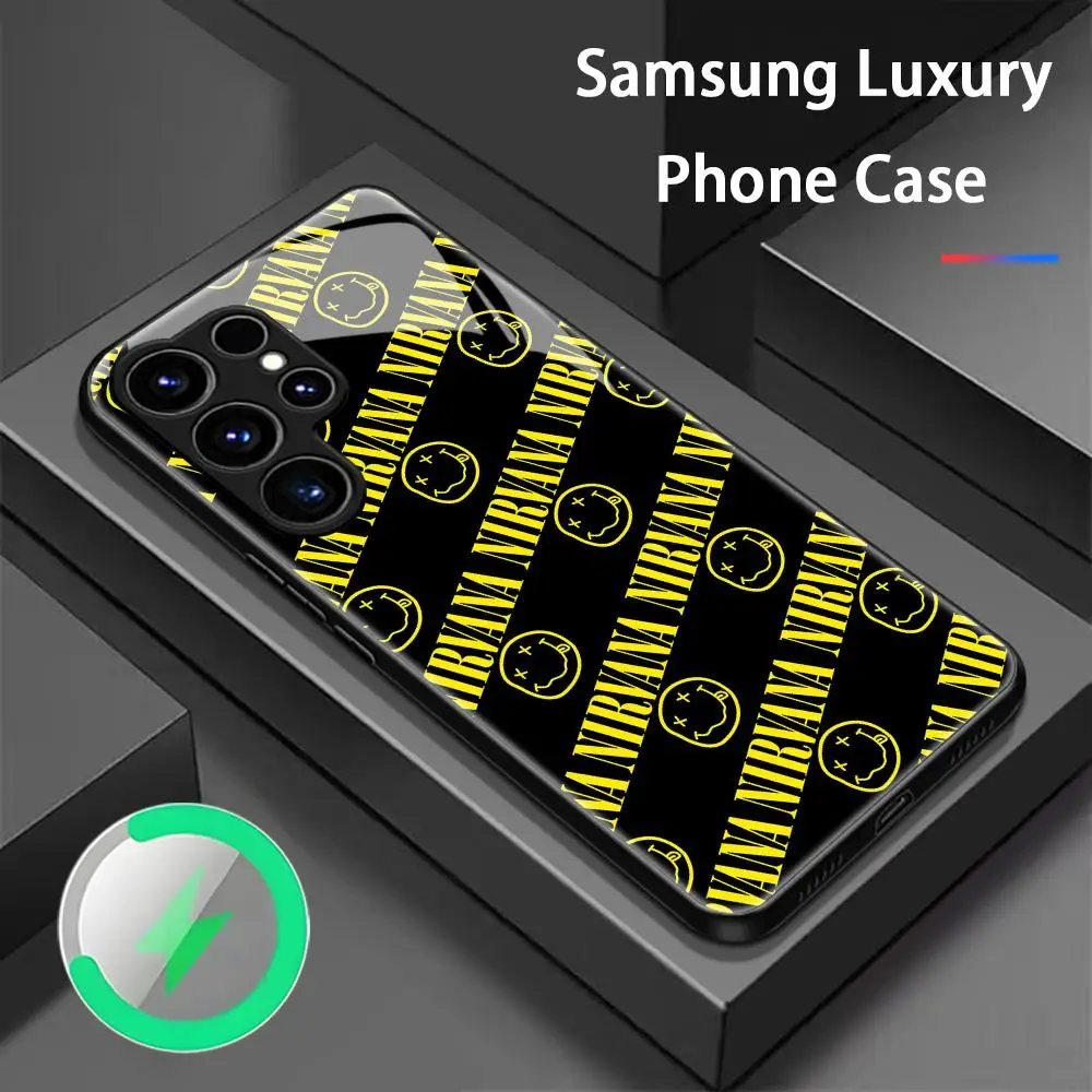 Фото Чехол для телефона NIRVANA для Samsung S26 S25 S24 S23 S22 S21 S20 Plus Ultra Fold A Glass Magnetic Case №1