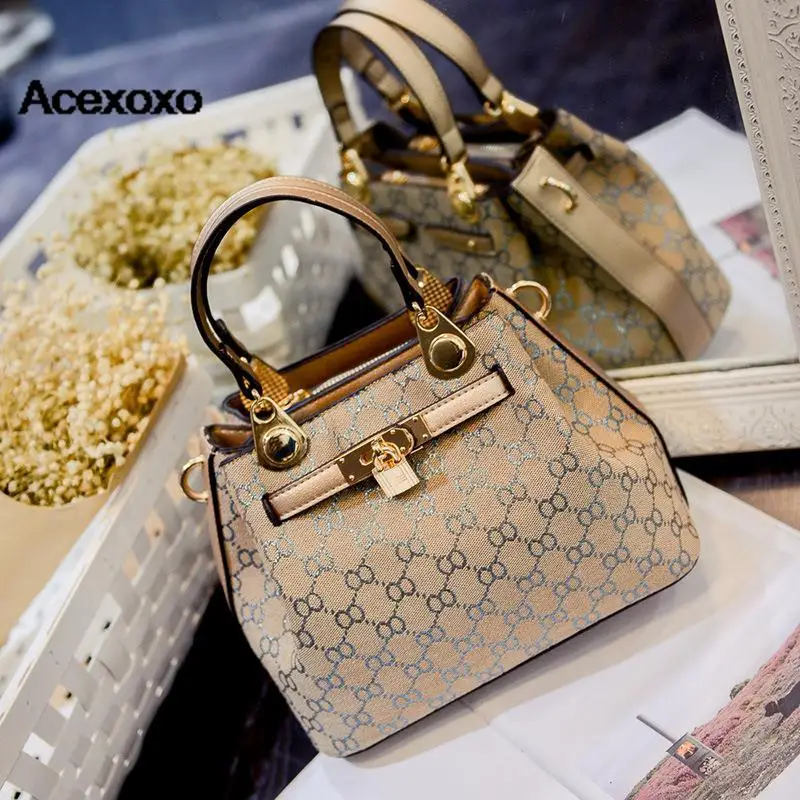 

2023 new female handbag Korean version of the trend all crossbody bag