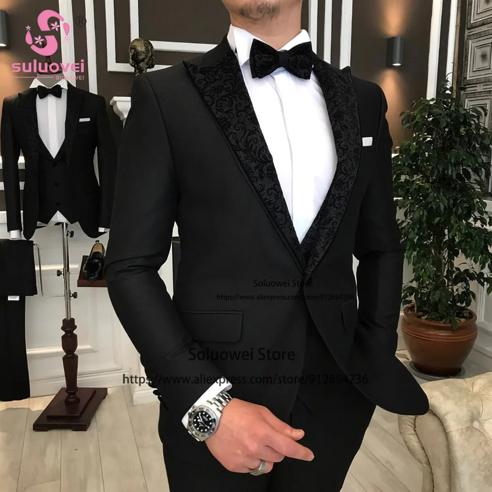 

Fashion Jacquard Peaked Lapel Suits For Men Slim Fit 3 Piece Jacket Vest Pants Set Business Blazer Formal Grooms Wedding Tuxedo