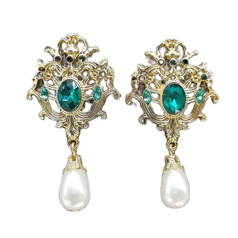 

New Medieval Gold Glazed Sweeping Shoulder Earrings 925 Silver Needle Fashion Palace Various Shapes/Love Irregular Earrings