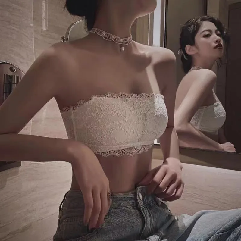 

Strapless bra for girls with sexy small breasts gathered underwear For women without underwire, anti-slip and anti-going bra