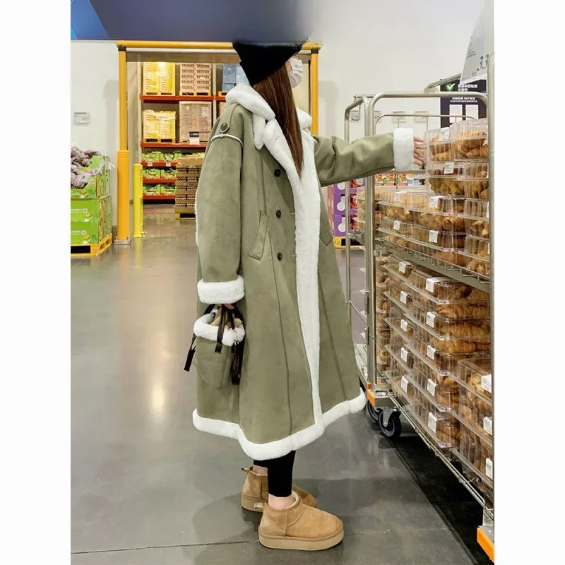 Женское утолщенное зимнее пальто средней длины из овечьей шерсти на флисовой