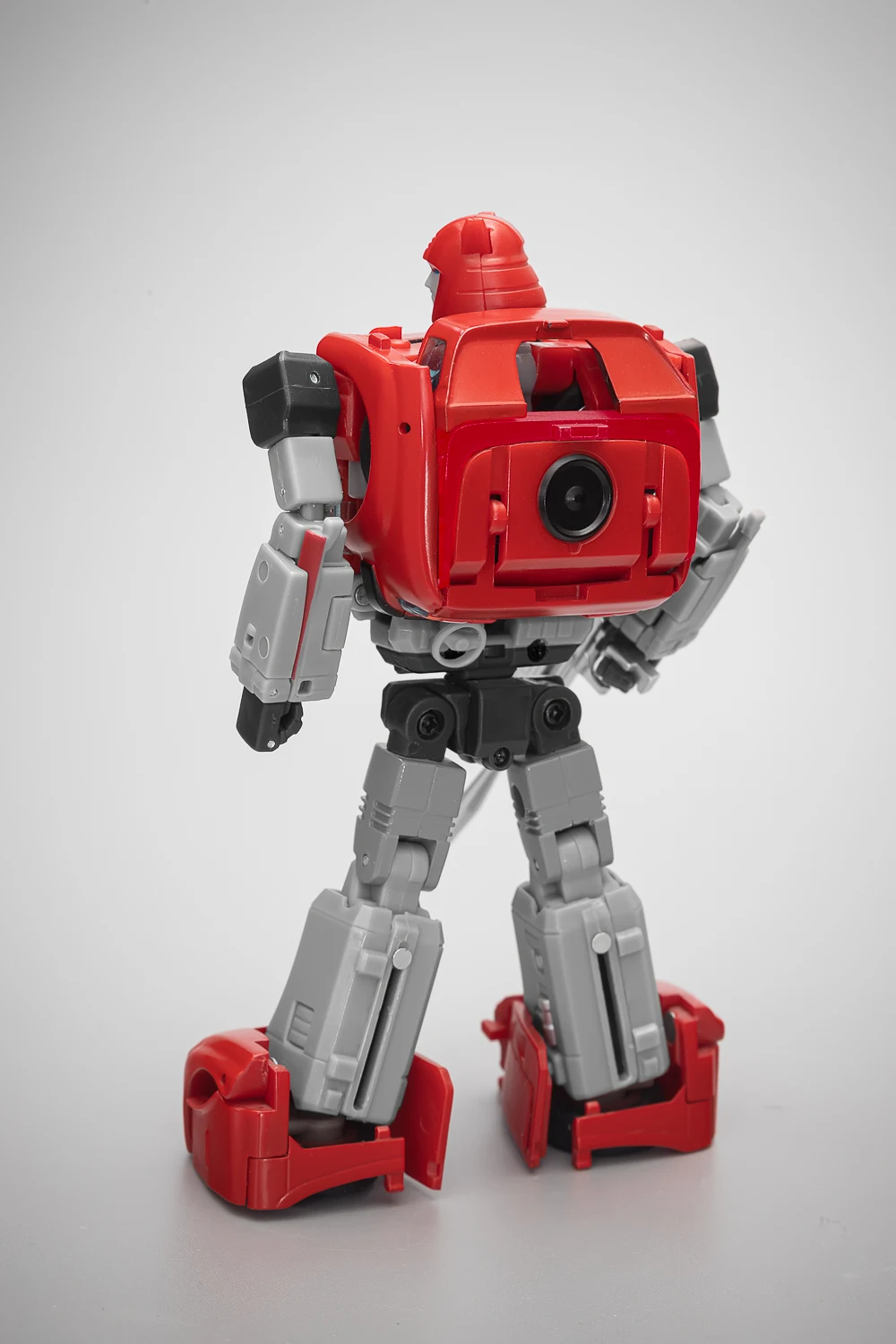 

MMC OX Ocular Max PS-09A Red Cliff Jumper Cliffjumper Reprint Deformation Toy