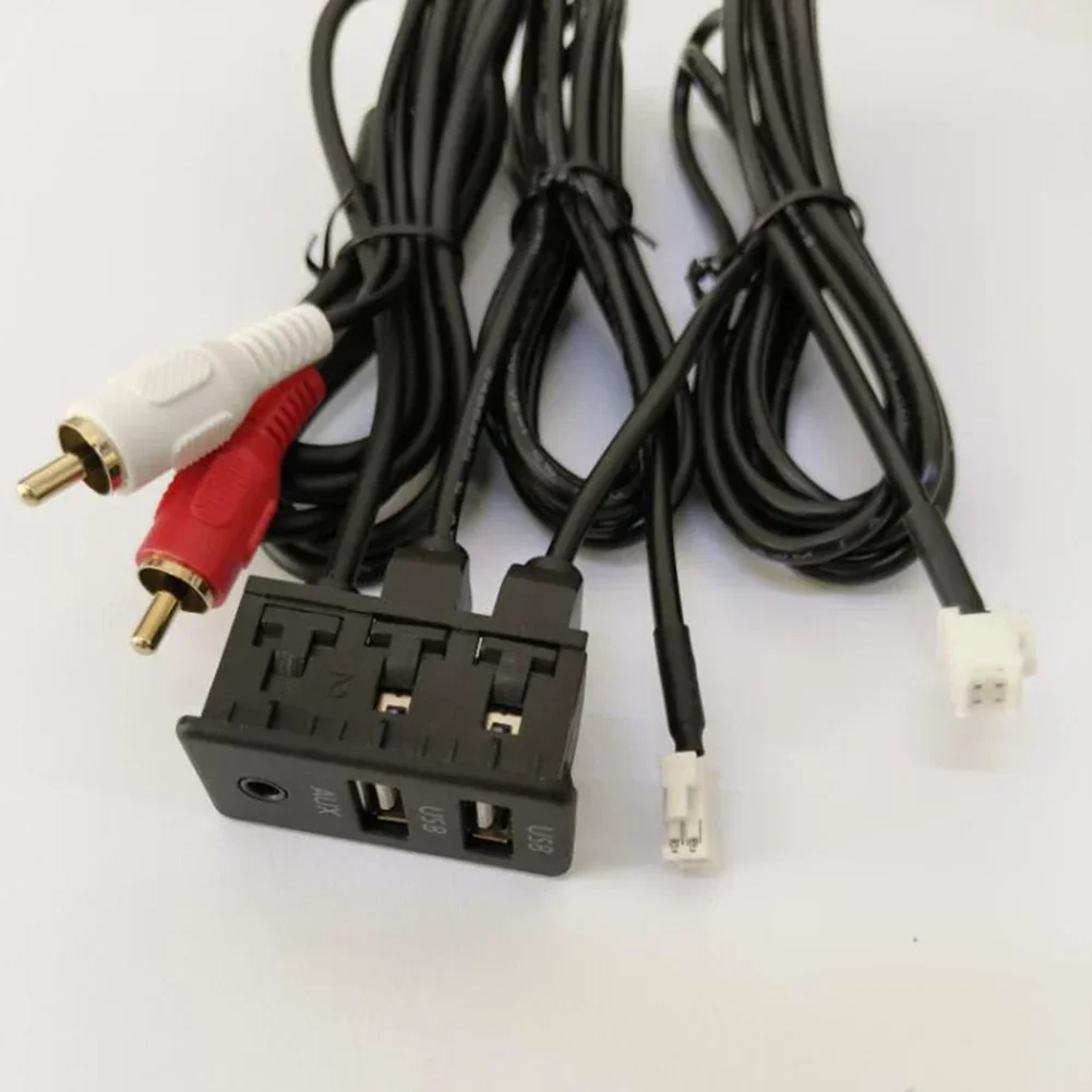 

Автомобильный адаптер USB+AUX