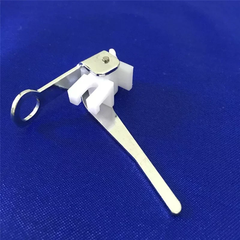 

New 701 DARNING FREE MOTION FOOT For Low shank Singer Brother Janome Elna Simplicity Necchi 006016008-P AA7135