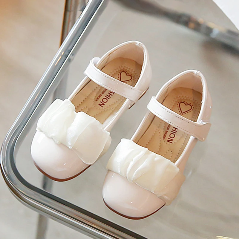 

Детские кожаные туфли принцессы для девочек Корейский модный дизайн с лентой идеальное дополнение к любому наряду