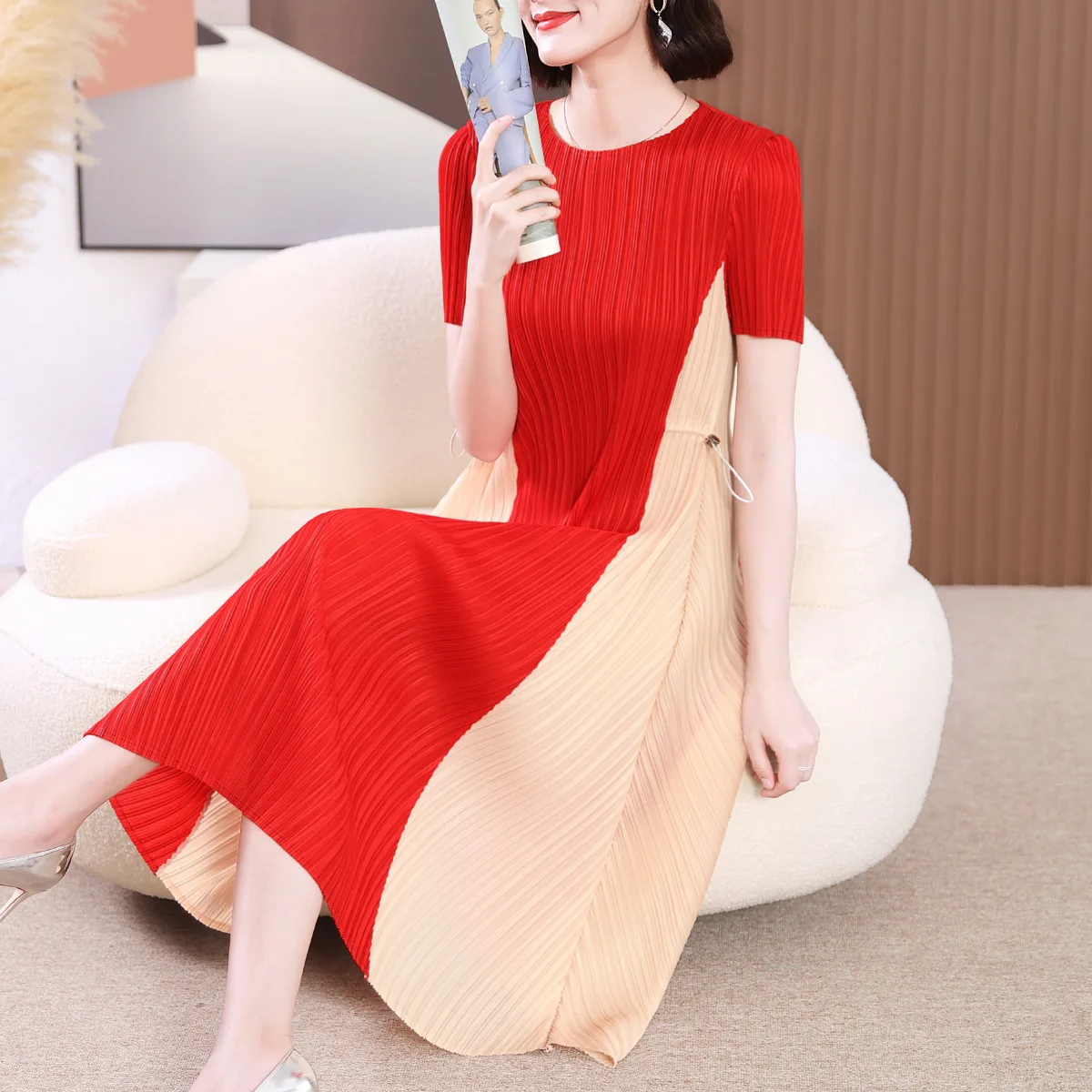 

Miyake Women Pleated Color Block Dress Split Loose 2023 Spring Summer New O Neck Patchwork Holiday Fashion Female Clothes Dress