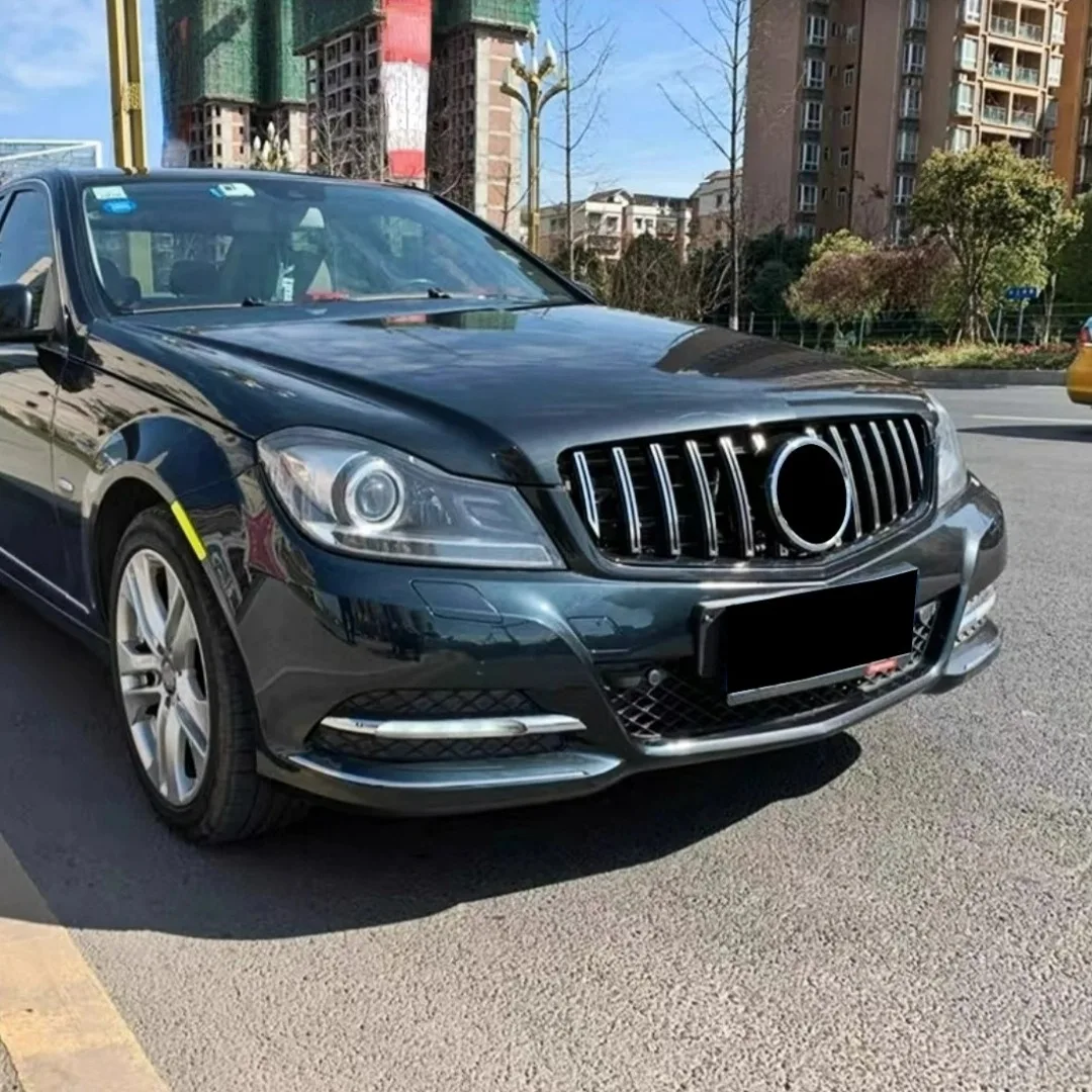 Фото Обновленная передняя решетка бампера Racing Grill Mesh Tuning для Mercedes-Benz C-класса W204 C204 Coupe C43 2007-14 C200 в стиле GT №5