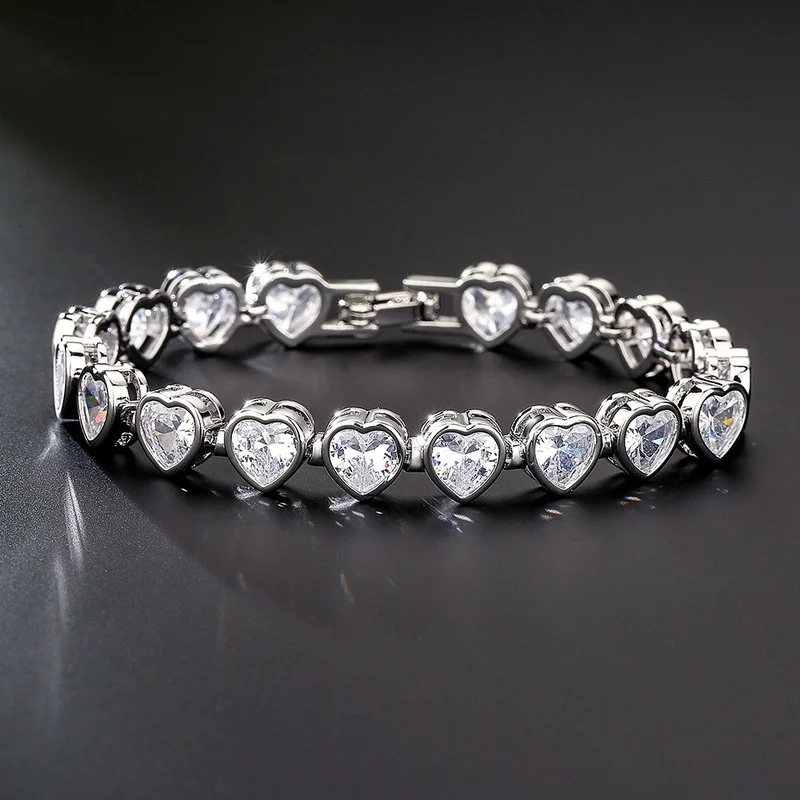 

New Sweet Romantic Heart Zircon Bracelet Chain for Women Valentine's Day Gifts Fashion Charm Bridal Wedding Bracelets Jewelry