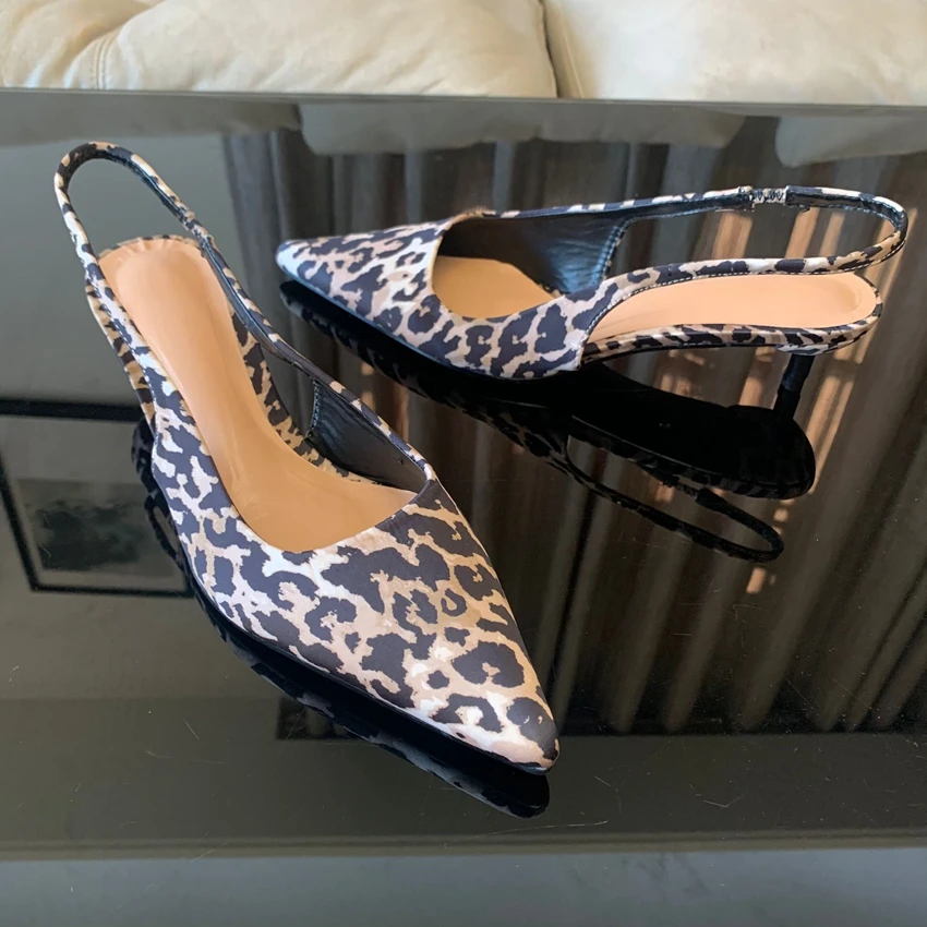 Женские туфли-лодочки с леопардовым принтом