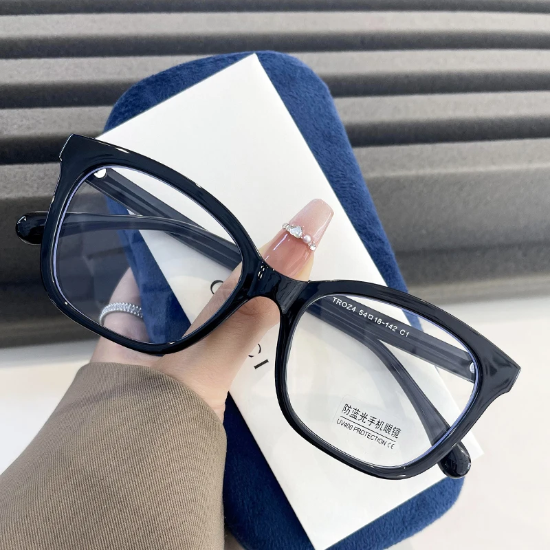 Пластиковая оправа для очков в корейском стиле