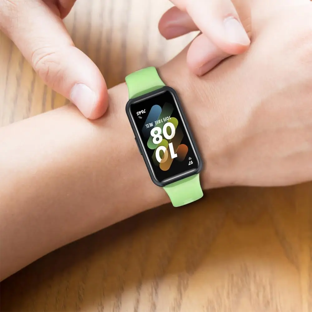 

Detachable Practical Silicone Wristwatch Band Replacement Lightweight Watch Band Soft