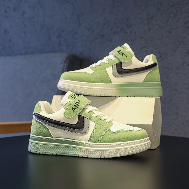 

2023 New Luxury Kids Shoes Children's Sneakers Boy Basketball Shoes Casual Leather Low Top Student's Sports Shoes Designer Shoes